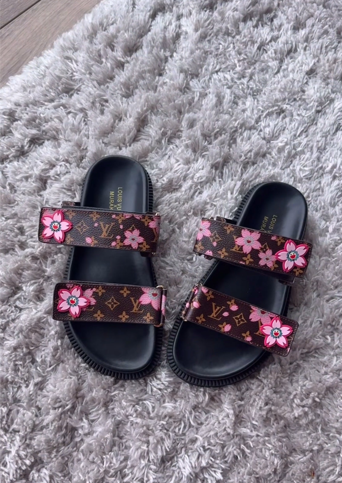Flower sandals 🌸